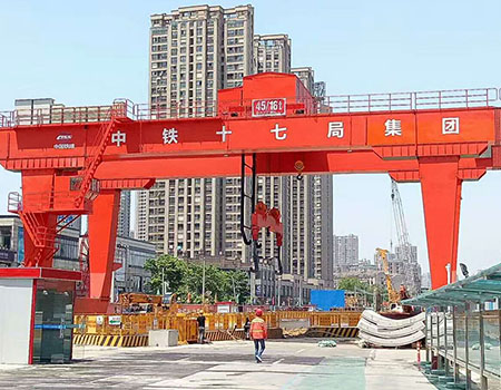 地鐵出渣門機(jī)